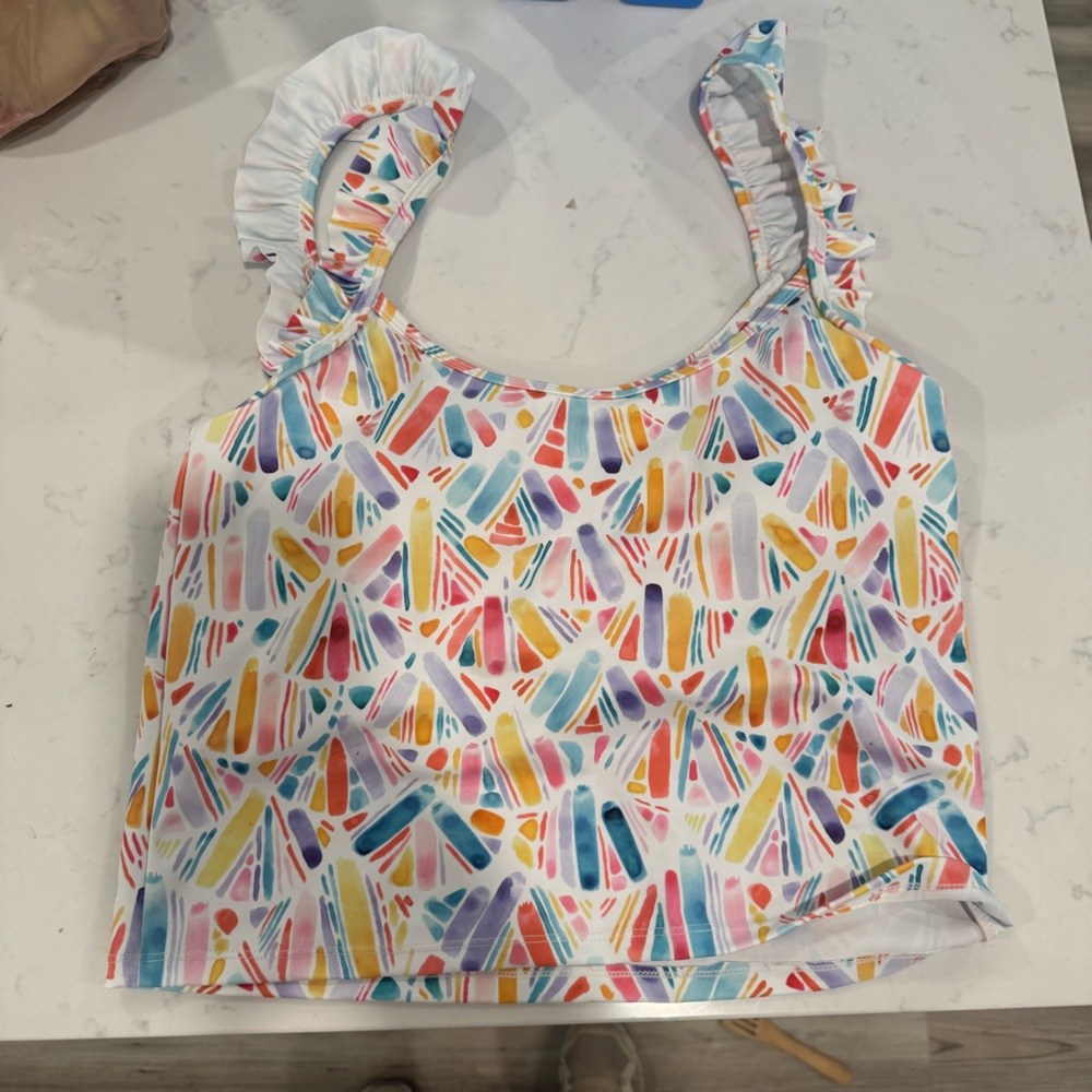 Kortni Jeane Flutter Top | Watercolor Scallops